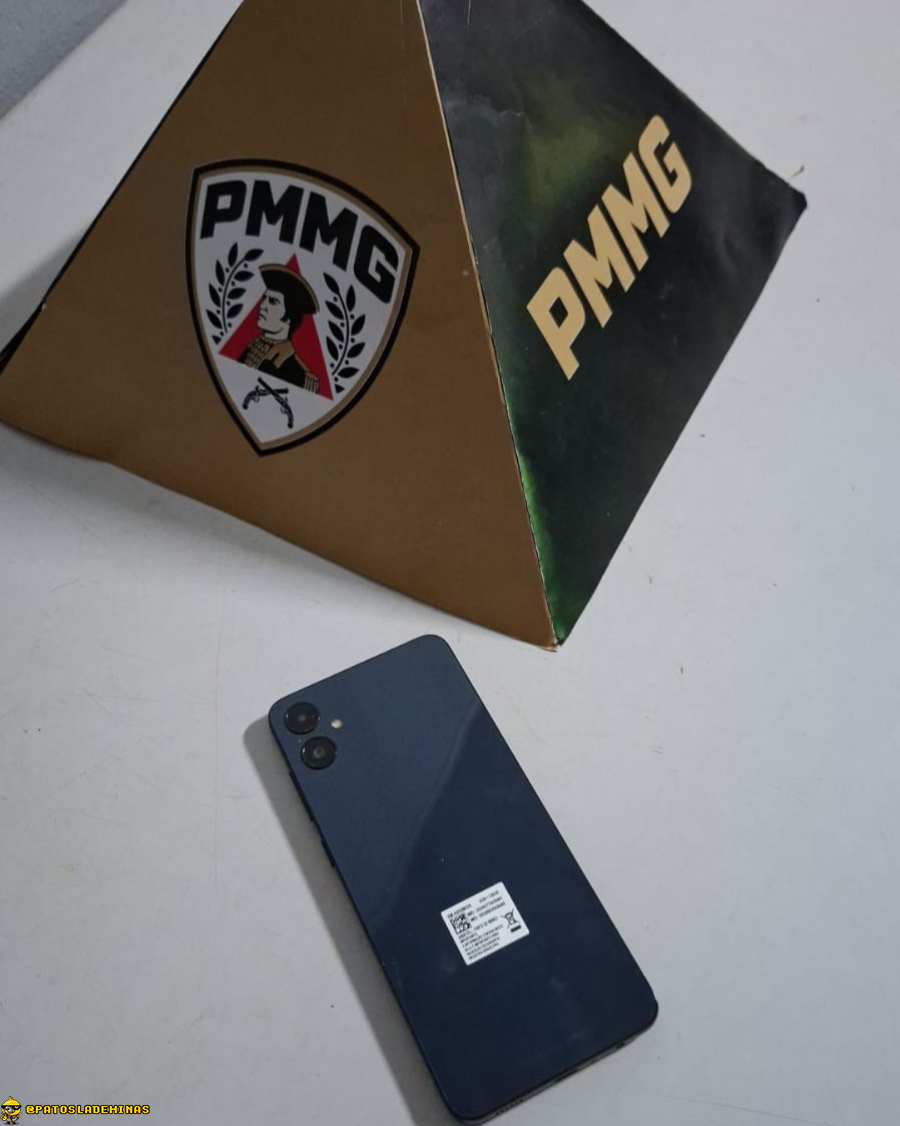 Polícia Militar prende mulher por furto de celular no bairro Cristo Redentor